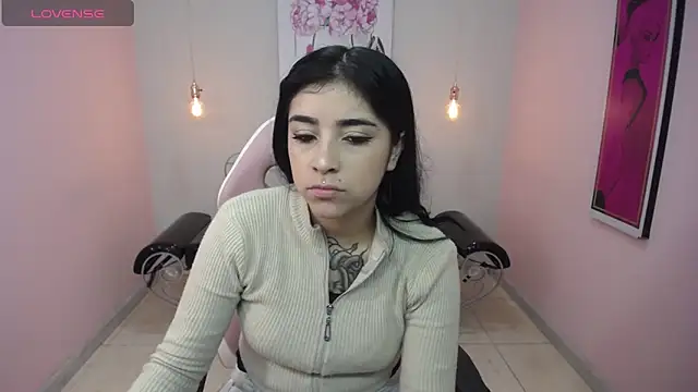 Adri gomez x online show from April 2026 11:03:02 AM