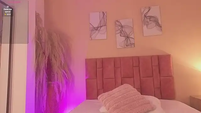 Snapshot of emmy_danielss chatting on July 2026 11:04:01 AM emmy danielss online show from July 2026 11:04:01 AM