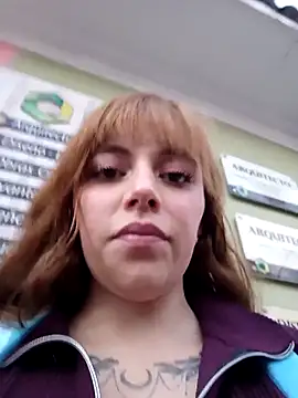 Snapshot of ISABELLA-01_ chatting on April 2026 11:05:02 PM ISABELLA-01 online show from April 2026 11:05:02 PM