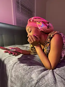 oshun6360 online show from March 2026 12:01:01 AM