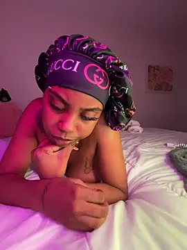 oshun6360 online show from March 2026 02:17:02 AM