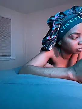 oshun6360 online show from March 2026 11:42:01 PM