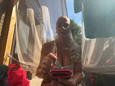 Snapshot of missconly chatting on July 2026 08:18:01 AM missconly online show from July 2026 08:18:01 AM