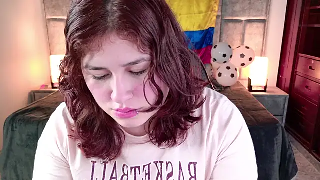 Snapshot of azul_veraa chatting on June 2026 12:31:02 PM azul veraa online show from June 2026 12:31:02 PM