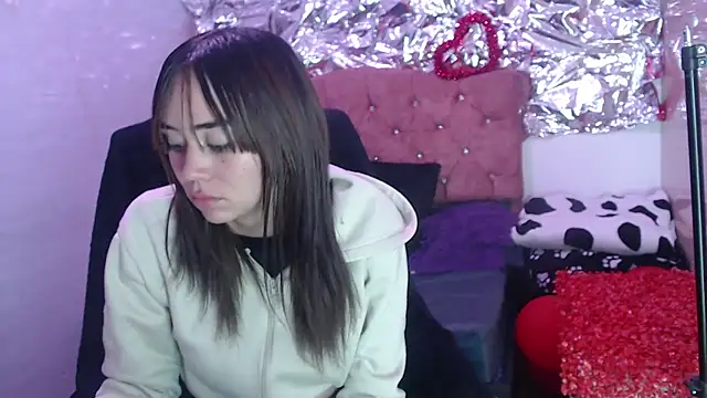 sofiaspring online show from March 2026 06:36:01 PM