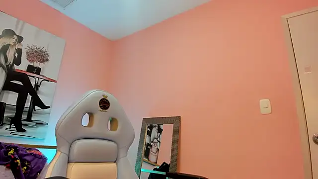 Snapshot of Acid_bounze chatting on April 2026 12:50:01 PM Acid bounze online show from April 2026 12:50:01 PM