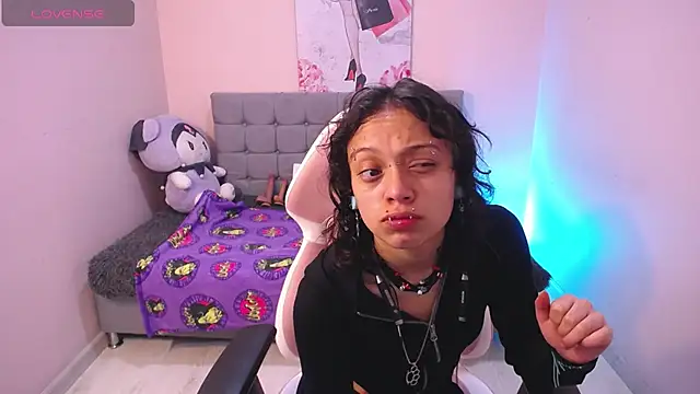 Snapshot of Acid_bounze chatting on April 2026 12:46:01 PM Acid bounze online show from April 2026 12:46:01 PM