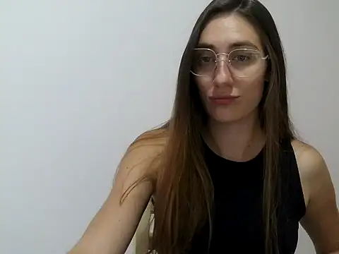 Noracherry online show from February 2026 10:39:01 PM