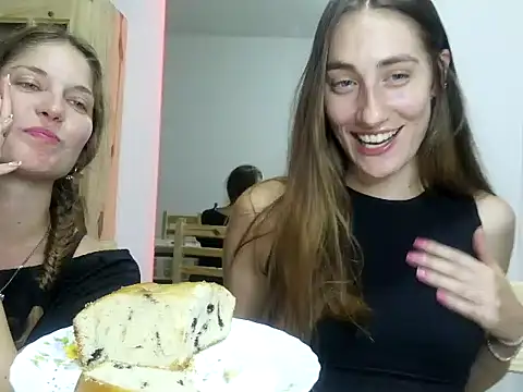 Noracherry online show from February 2026 11:13:01 PM