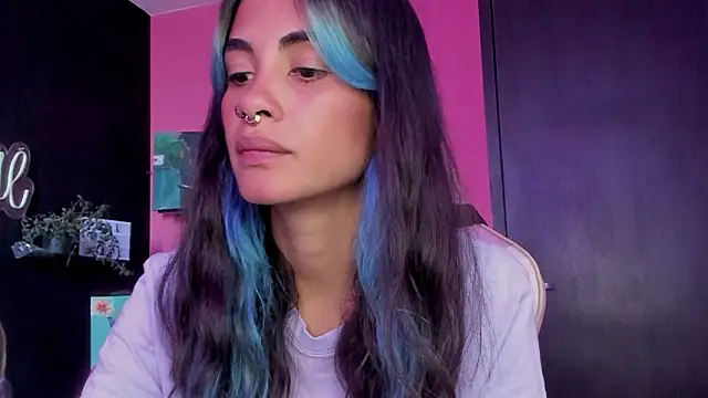 azula lillet online show from March 2026 08:48:01 PM