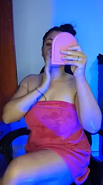 Snapshot of Girl_kataleya10 chatting on January 2026 10:57:02 PM Girl kataleya10 online show from January 2026 10:57:02 PM