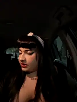 Snapshot of RoseNubble chatting on April 2026 08:33:01 PM RoseNubble online show from April 2026 08:33:01 PM