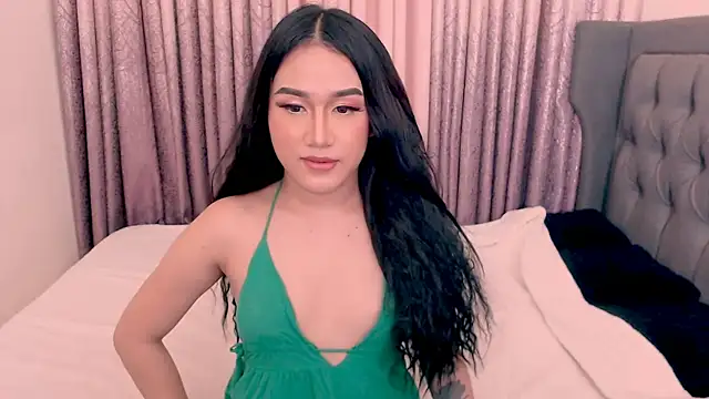 Snapshot of savanna_pleasure chatting on June 2026 05:08:01 AM savanna pleasure online show from June 2026 05:08:01 AM