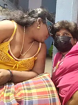 Snapshot of divyasree1431 chatting on February 2026 04:49:02 PM divyasree1431 online show from February 2026 04:49:02 PM