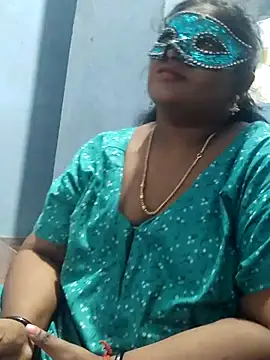 Snapshot of divyasree1431 chatting on March 2026 12:07:01 PM divyasree1431 online show from March 2026 12:07:01 PM