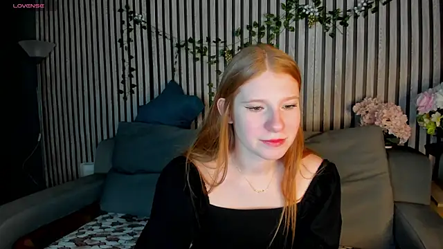 Snapshot of Sally_Ange1 chatting on January 2026 09:24:02 AM Sally Ange1 online show from January 2026 09:24:02 AM