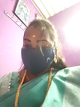 Tamil Hot Priya online show from January 2026 07:13:01 AM