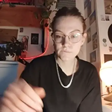 Snapshot of Shy_Bamby chatting on March 2026 07:07:01 PM Shy Bamby online show from March 2026 07:07:01 PM