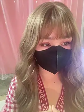 -Violet-t online show from February 2026 01:05:02 AM