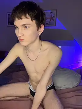 Snapshot of Eric_Dark chatting on March 2026 05:18:01 PM Eric Dark online show from March 2026 05:18:01 PM