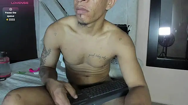Snapshot of antonio_aguilarx chatting on March 2026 09:29:02 PM antonio aguilarx online show from March 2026 09:29:02 PM
