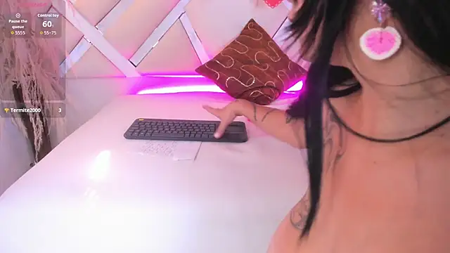 Renata blue online show from February 2026 02:43:02 PM