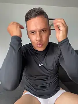 Snapshot of Rainer_G chatting on April 2026 02:17:02 PM Rainer G online show from April 2026 02:17:02 PM