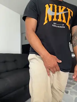 Snapshot of Rainer_G chatting on April 2026 02:24:01 PM Rainer G online show from April 2026 02:24:01 PM