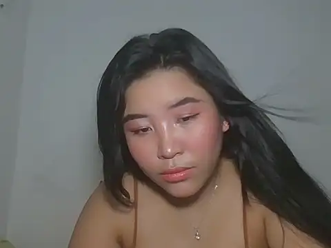 Zyeiii online show from March 2026 08:11:01 AM