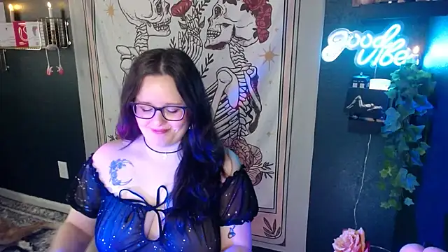 Snapshot of HazeyViolet333 chatting on March 2026 07:08:01 PM HazeyViolet333 online show from March 2026 07:08:01 PM