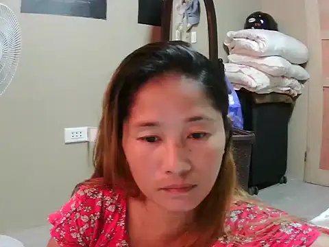 Snapshot of lovelyxxx88 chatting on August 2026 05:10:02 AM lovelyxxx88 online show from August 2026 05:10:02 AM