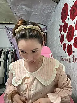 Snapshot of Adela-222 chatting on May 2026 02:29:02 AM Adela-222 online show from May 2026 02:29:02 AM