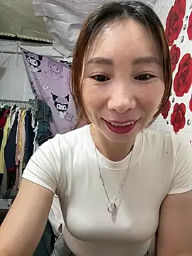 Snapshot of Adela-222 chatting on July 2026 12:37:02 AM Adela-222 online show from July 2026 12:37:02 AM