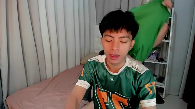 davincihugecock online show from February 2026 04:41:01 PM