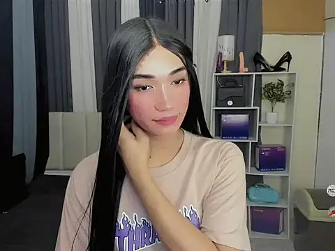 Snapshot of FyangFoxx chatting on May 2026 09:55:01 PM FyangFoxx online show from May 2026 09:55:01 PM