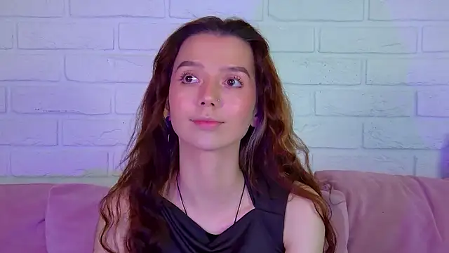 Snapshot of VanessaVienne chatting on April 2026 04:06:02 PM VanessaVienne online show from April 2026 04:06:02 PM