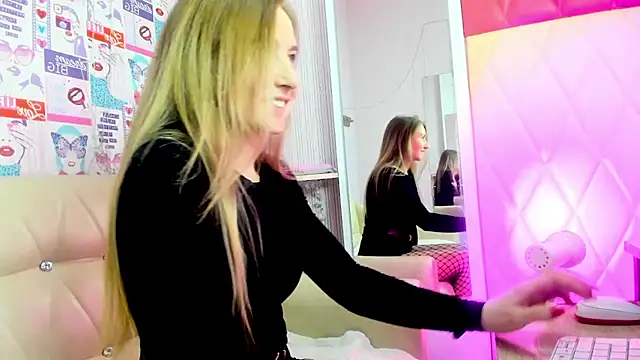 Lana Heels online show from January 2026 09:47:02 AM