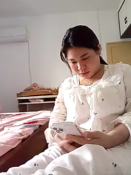 Snapshot of Minaa2x chatting on March 2026 05:35:02 AM Minaa2x online show from March 2026 05:35:02 AM