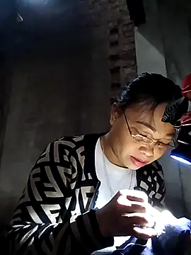 miray- online show from February 2026 02:02:02 AM