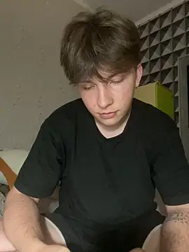 Snapshot of marcus_euphoria_ chatting on April 2026 11:52:02 PM marcus euphoria online show from April 2026 11:52:02 PM