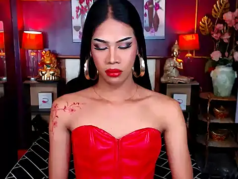 Snapshot of SEDUCTIVExDEMI chatting on March 2026 05:18:02 PM SEDUCTIVExDEMI online show from March 2026 05:18:02 PM