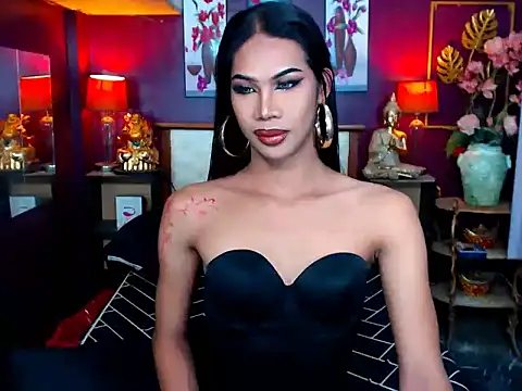 Snapshot of SEDUCTIVExDEMI chatting on March 2026 06:19:02 PM SEDUCTIVExDEMI online show from March 2026 06:19:02 PM