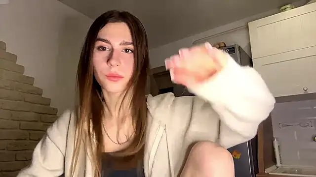 ElsieKuhlmann online show from February 2026 05:05:01 AM