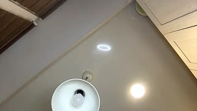 ElsieKuhlmann online show from April 2026 05:11:01 PM