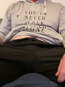 Snapshot of Fat__Slut chatting on February 2026 04:35:01 PM Fat Slut online show from February 2026 04:35:01 PM