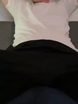 Snapshot of Fat__Slut chatting on February 2026 04:32:01 PM Fat Slut online show from February 2026 04:32:01 PM