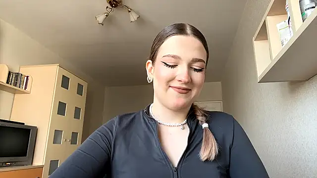 JammieMickiewicz online show from March 2026 11:45:02 AM