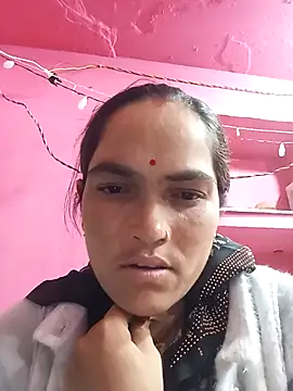 Snapshot of Sonam15884 chatting on February 2026 01:18:01 PM Sonam15884 online show from February 2026 01:18:01 PM