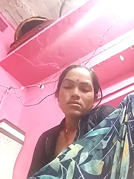 Snapshot of Sonam15884 chatting on February 2026 11:15:02 PM Sonam15884 online show from February 2026 11:15:02 PM