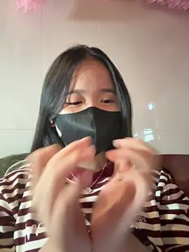 Gwen879 online show from January 2026 01:22:02 AM